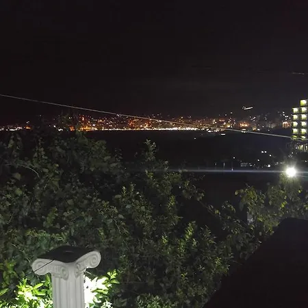 Amantia Apartment *