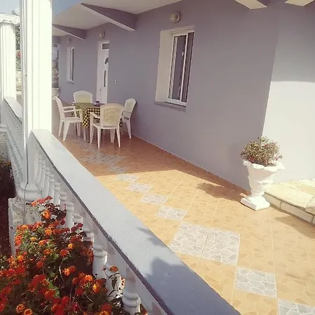 Apartament Amantia *