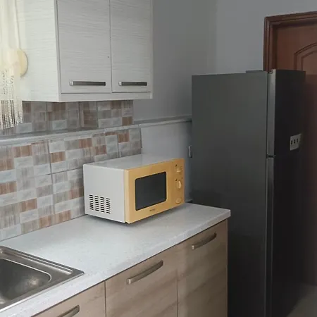 Amantia Apartament *