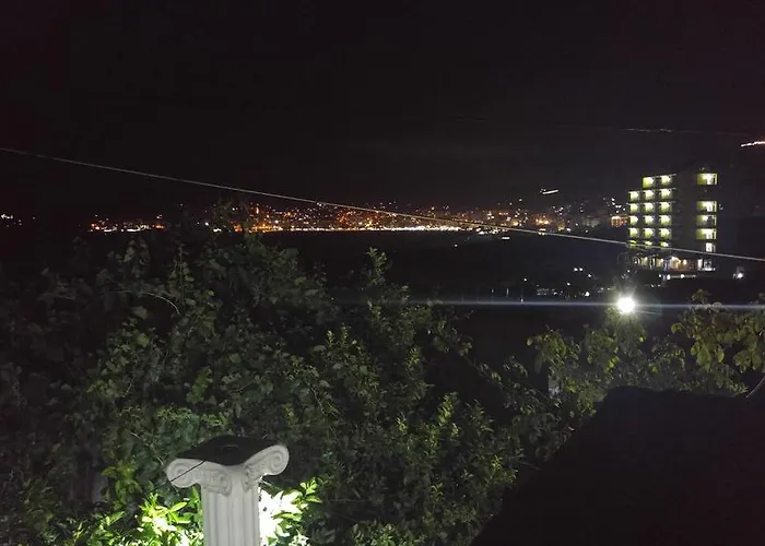 Amantia Apartament *
